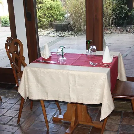 酒店 La Ferme De Marie-helene